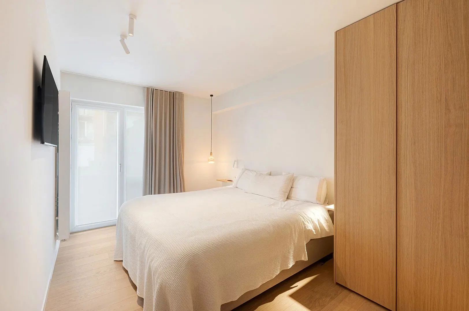 Mooi vernieuwd appartement met open uitzicht & 3 slaapkamers