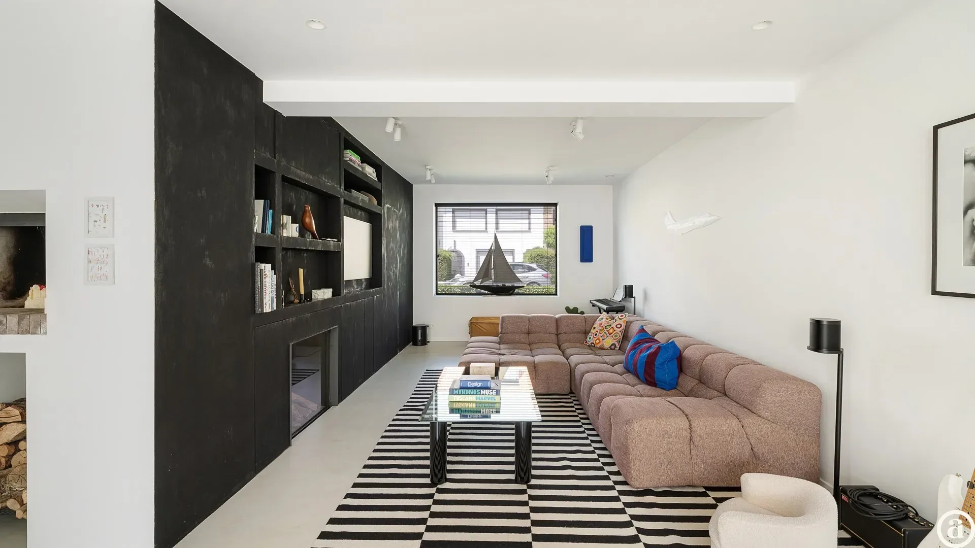 Renovated home in Old Knokke, shops & Groentenmarkt close by