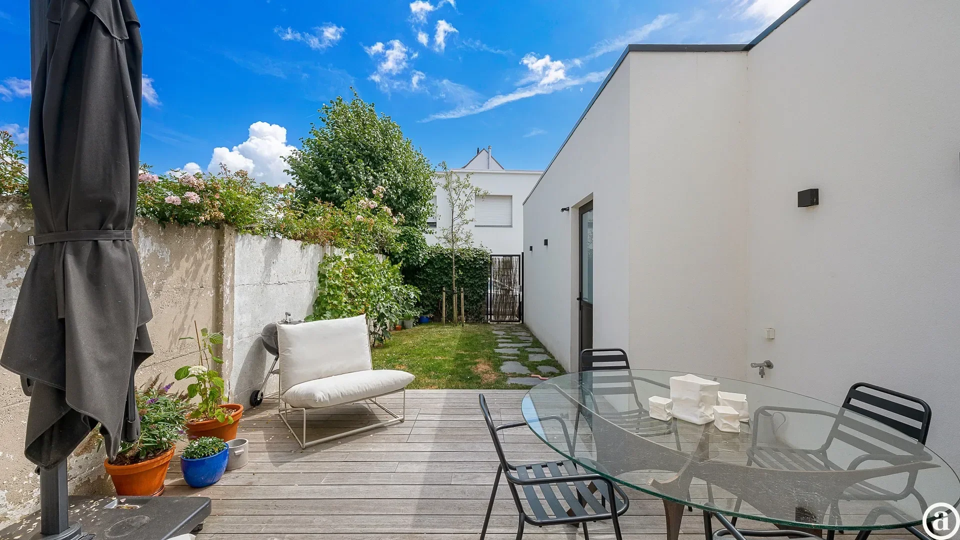 Renovated home in Old Knokke, shops & Groentenmarkt close by