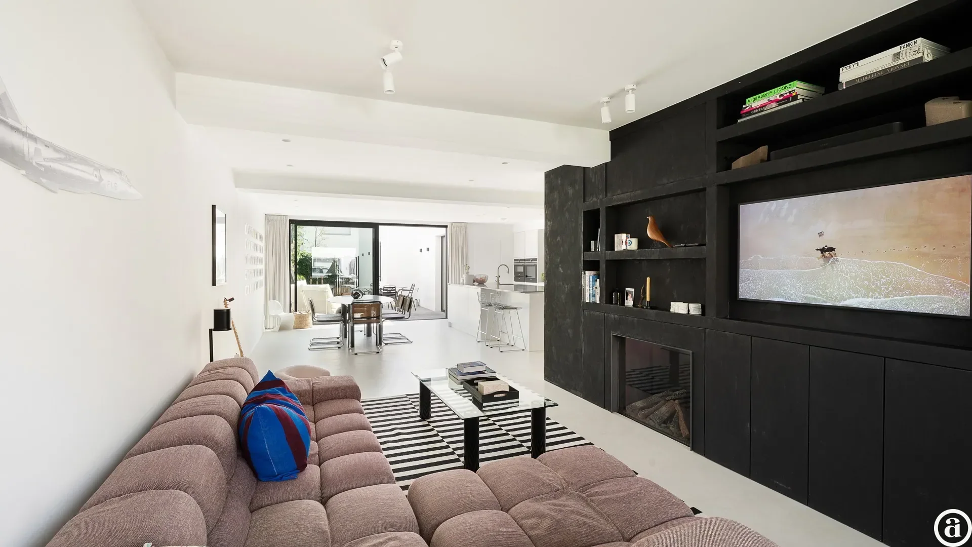 Renovated home in Old Knokke, shops & Groentenmarkt close by