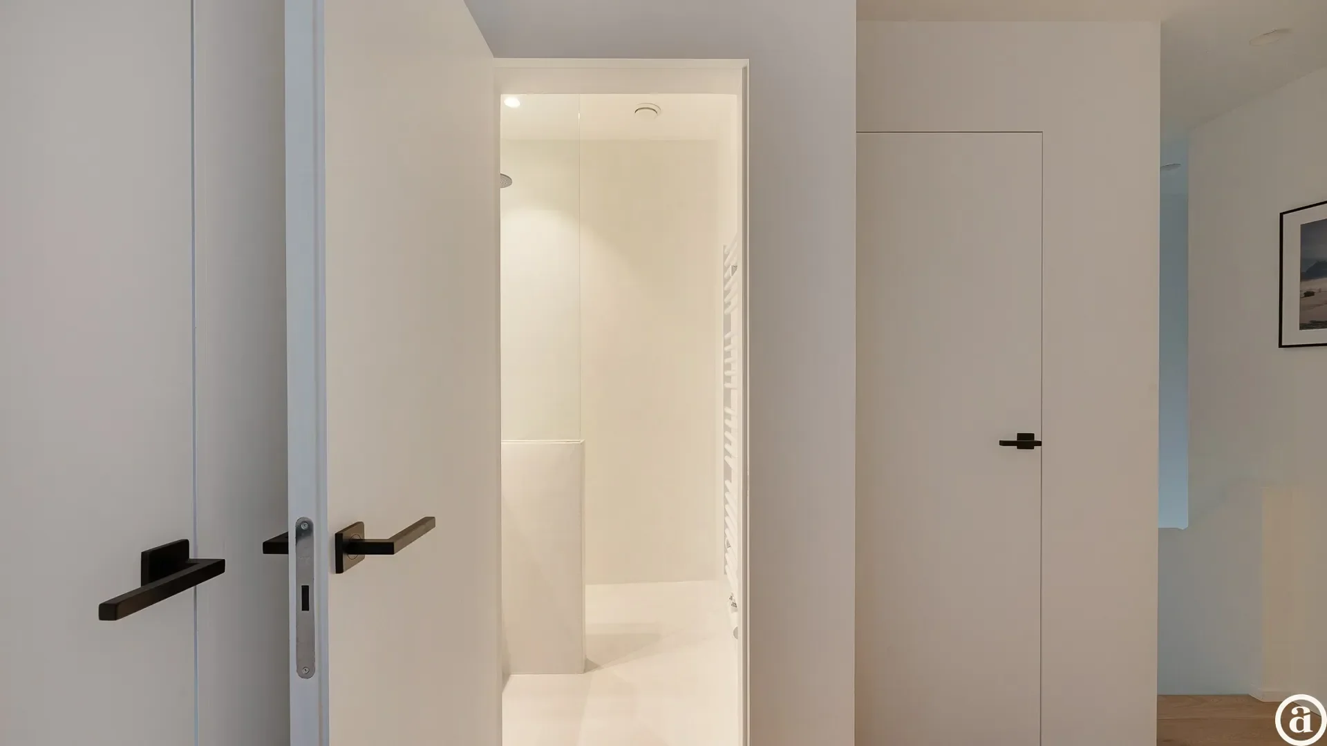 Renovated home in Old Knokke, shops & Groentenmarkt close by