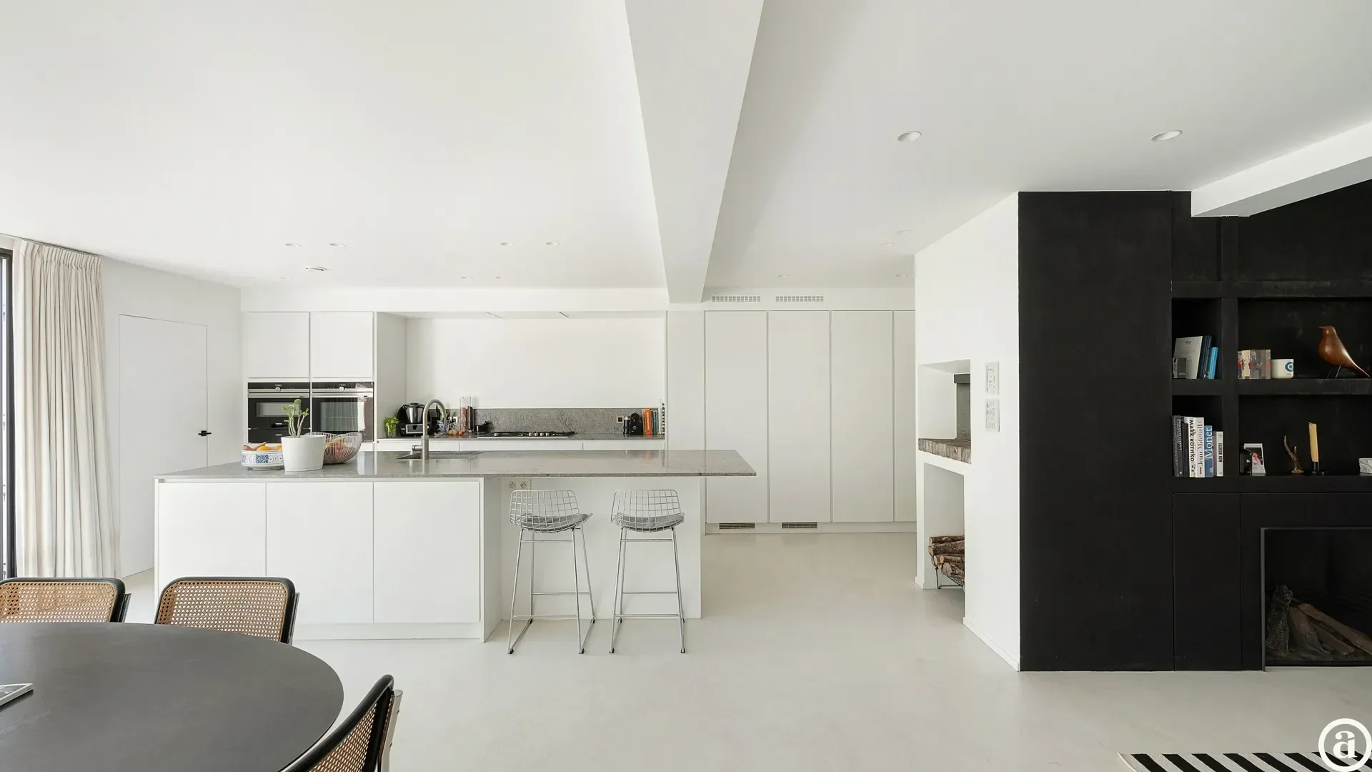 Renovated home in Old Knokke, shops & Groentenmarkt close by