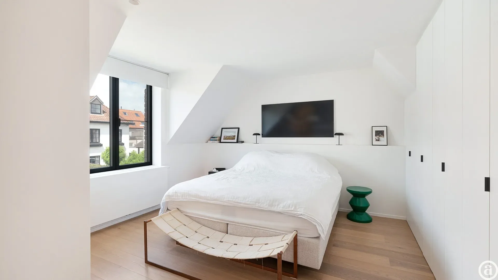 Renovated home in Old Knokke, shops & Groentenmarkt close by