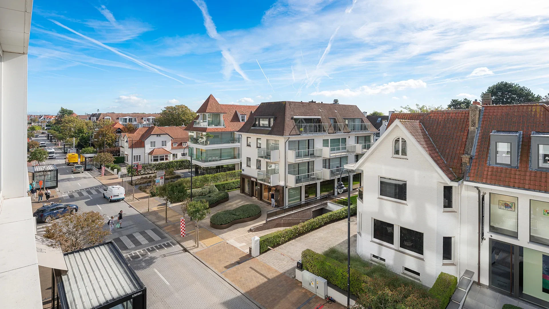 Luxueus appartement met panoramisch zicht in hartje ’t Zoute.