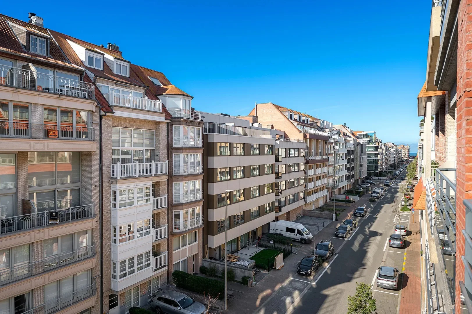 Spacious 152 m² apartment in central Knokke