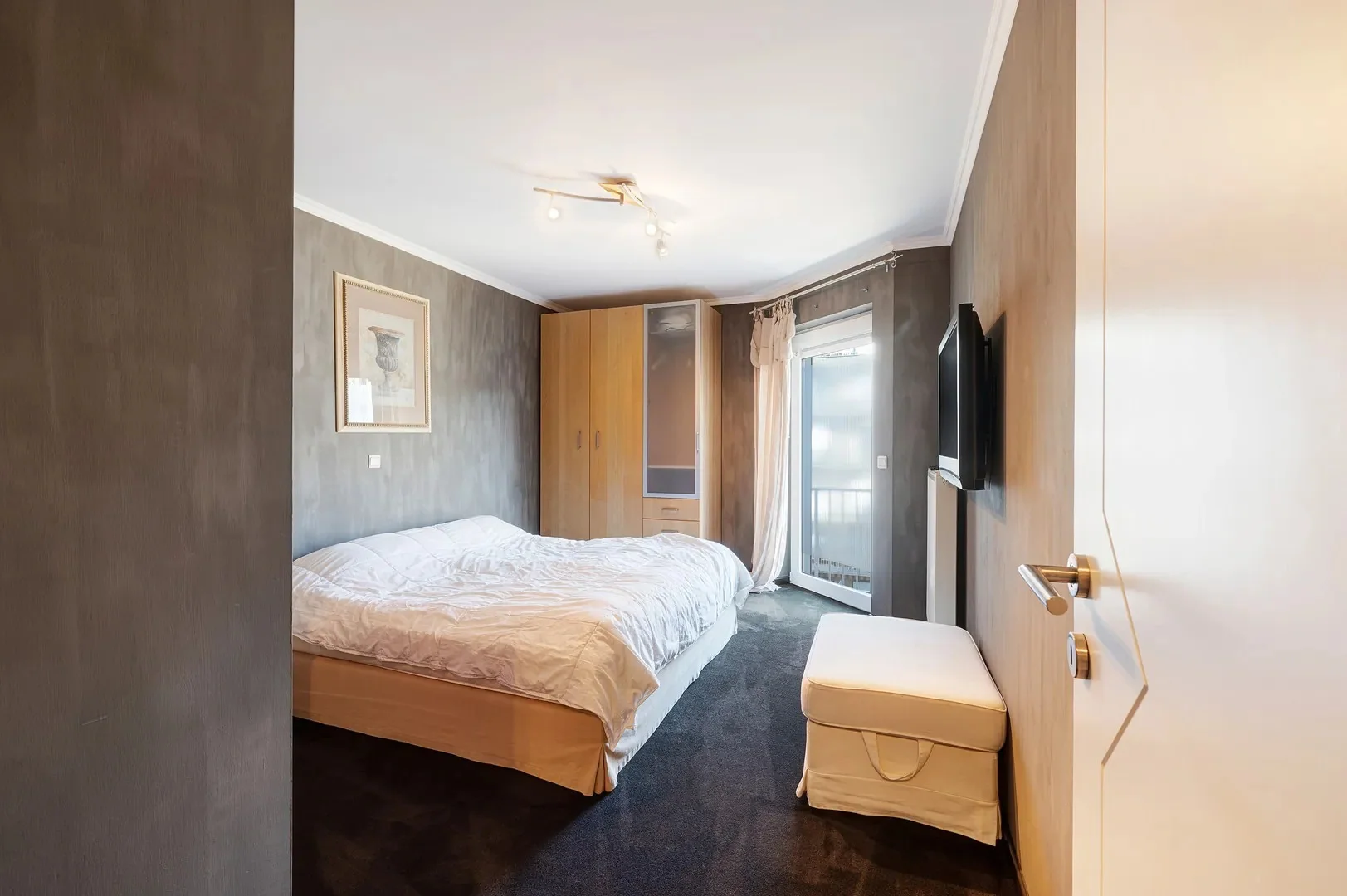 Spacious 152 m² apartment in central Knokke