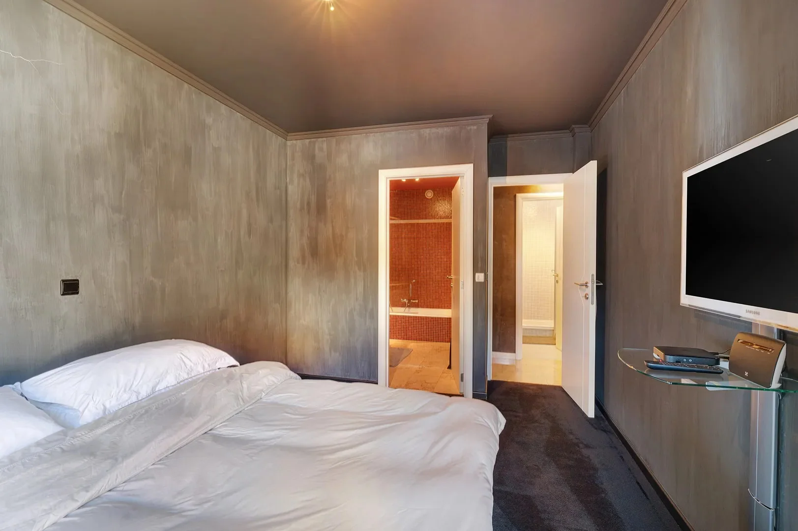 Spacious 152 m² apartment in central Knokke
