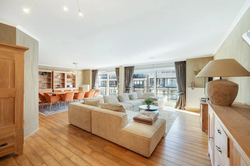 Spacious 152 m² apartment in central Knokke