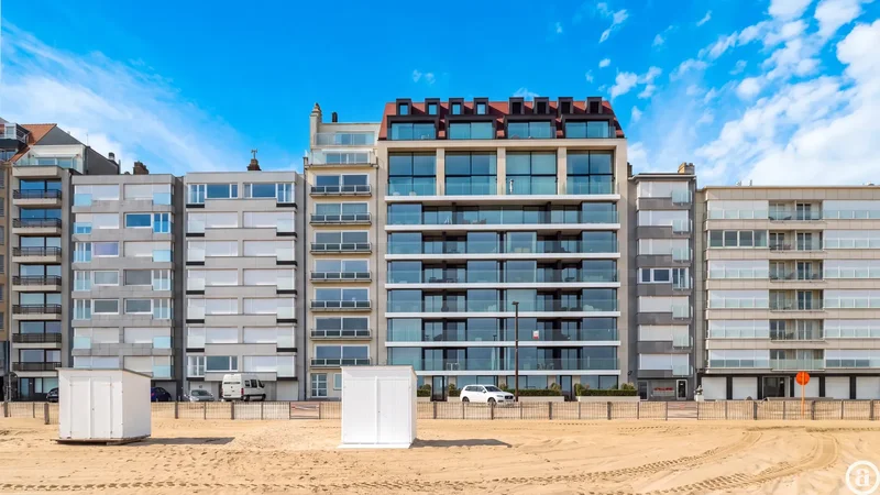 Nieuwbouw appartement met grote terrassen.