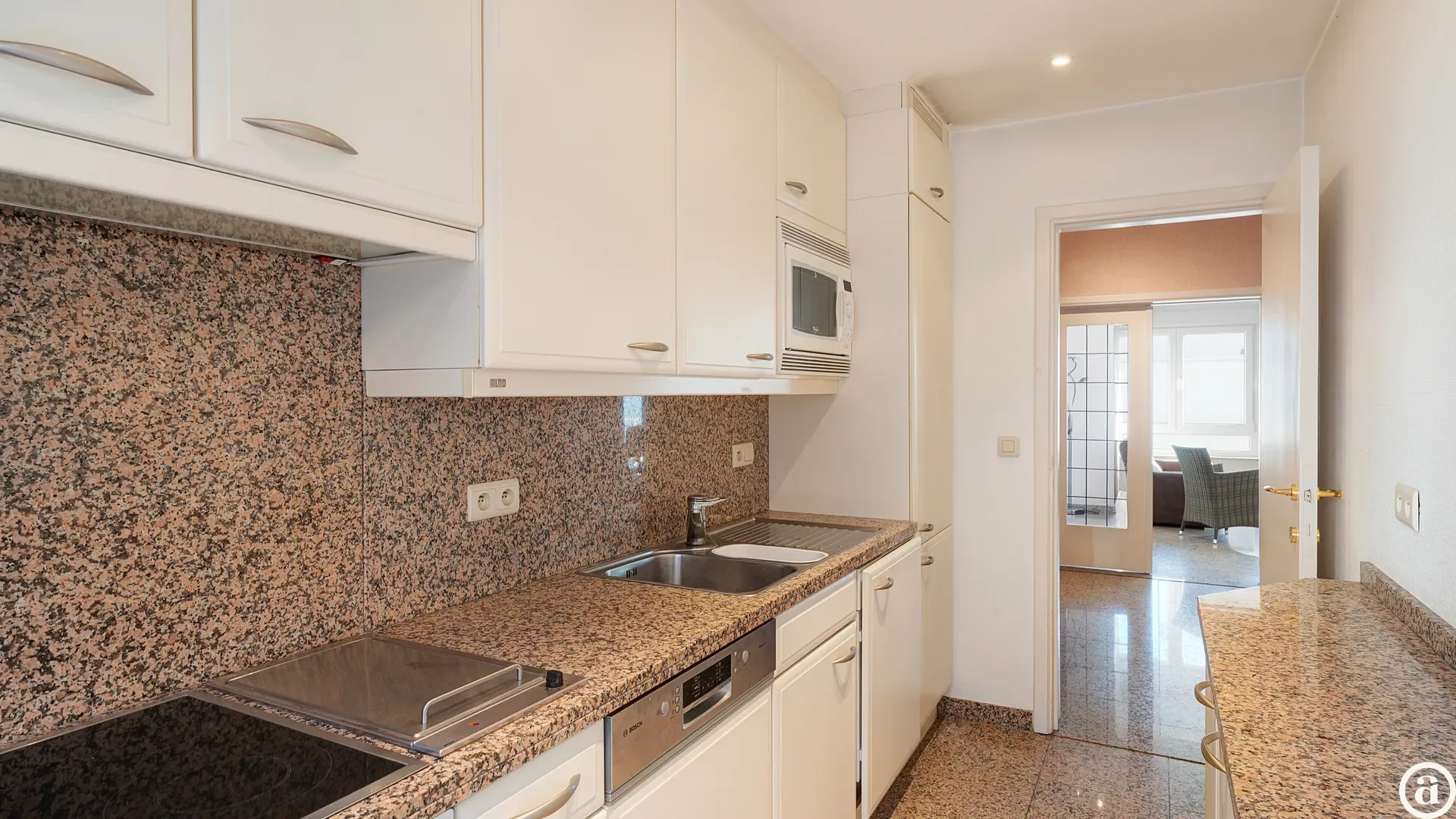 Ruim en breed appartement met zeezicht [Canada Square].