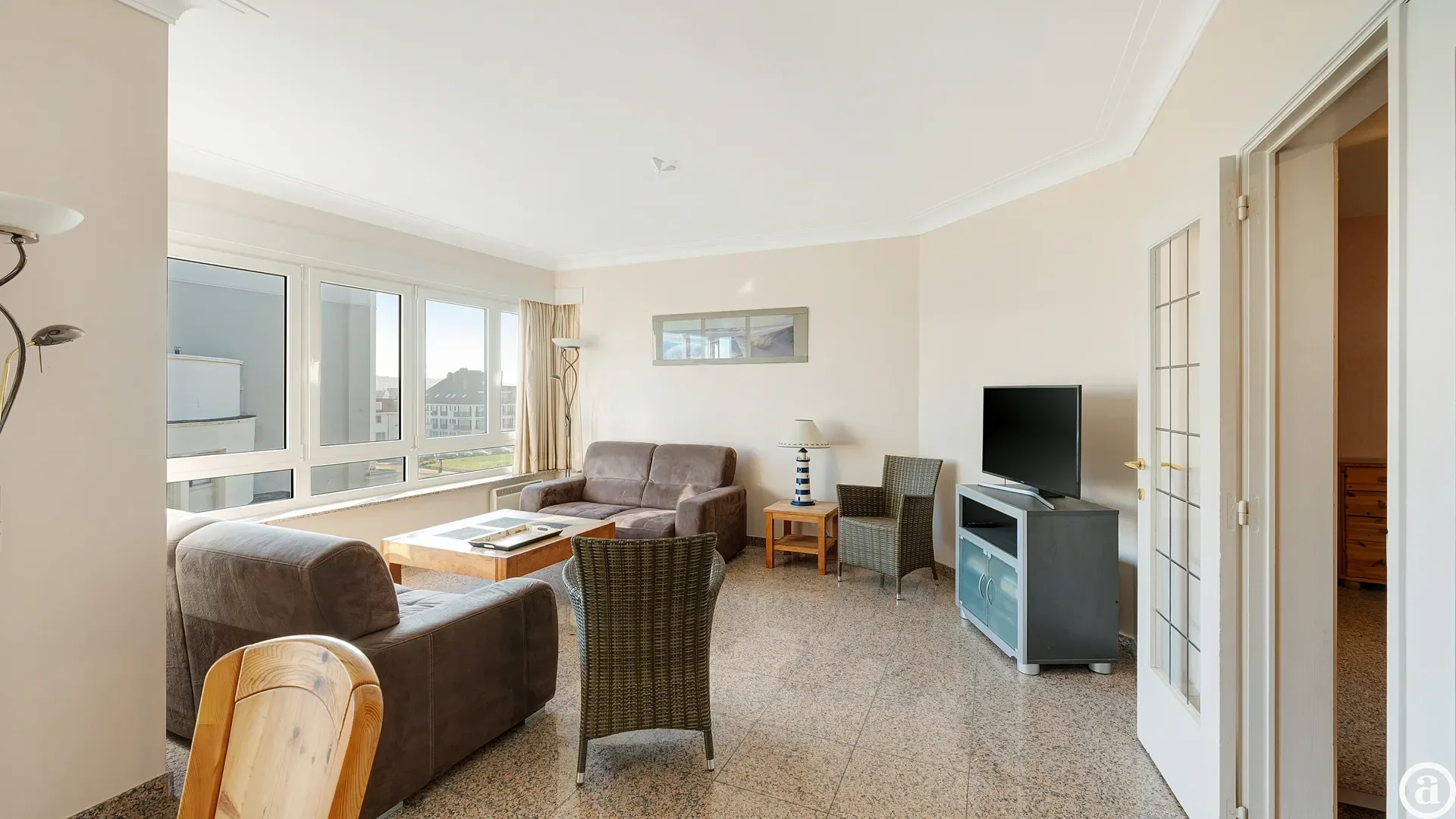 Ruim en breed appartement met zeezicht [Canada Square].