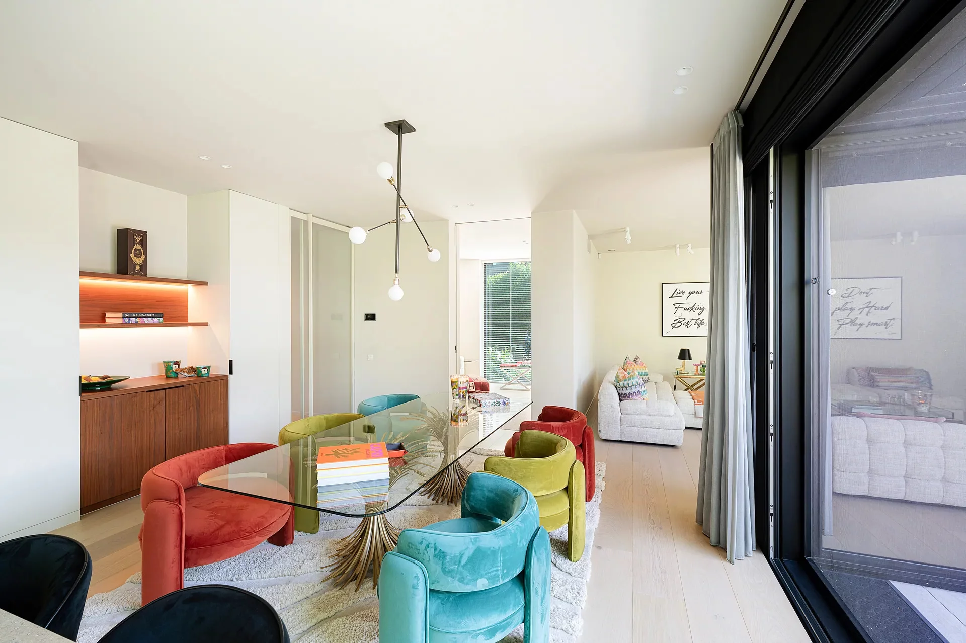 Exclusieve villa met zwembad en prachtige tuin in Knokke.