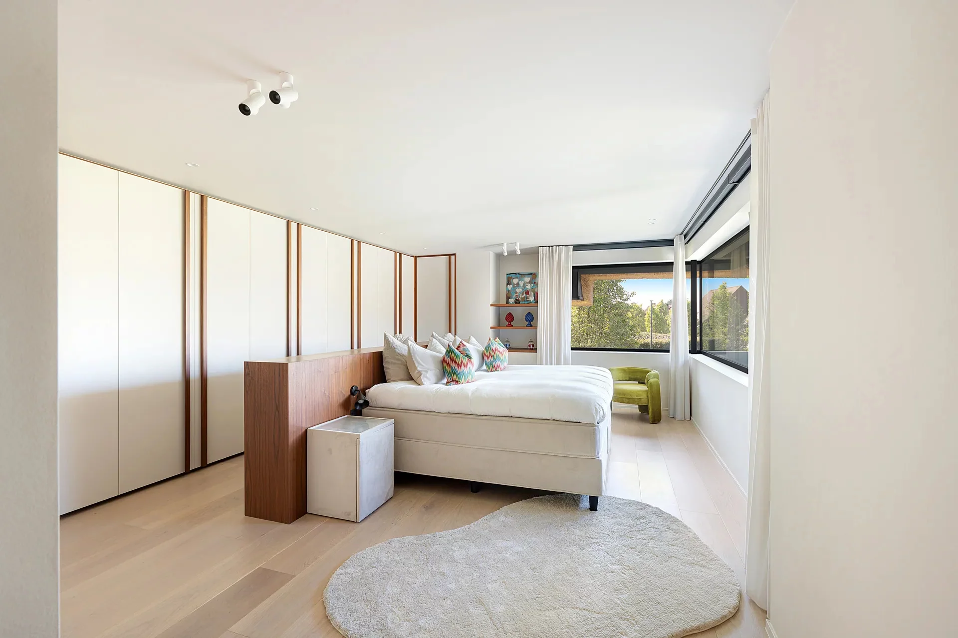 Exclusieve villa met zwembad en prachtige tuin in Knokke.