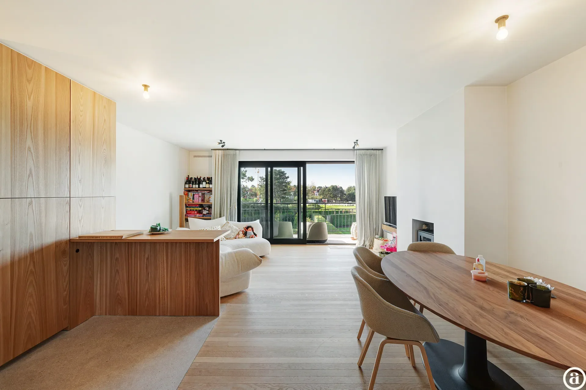 Lumineus appartement met fantastisch open zicht op de Approach Golf in het Zoute.