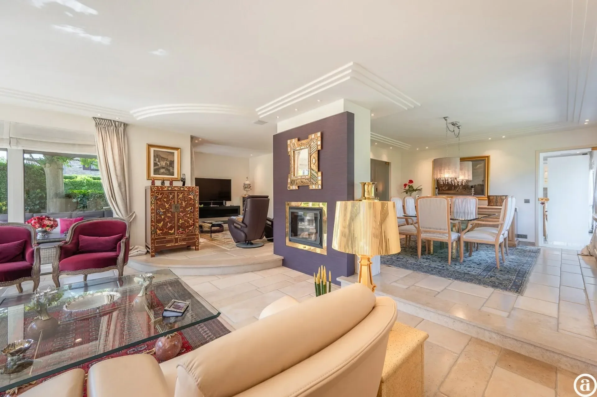 Charmante alleenstaande villa in een rustige residentiële omgeving aan de rand van Knokke.