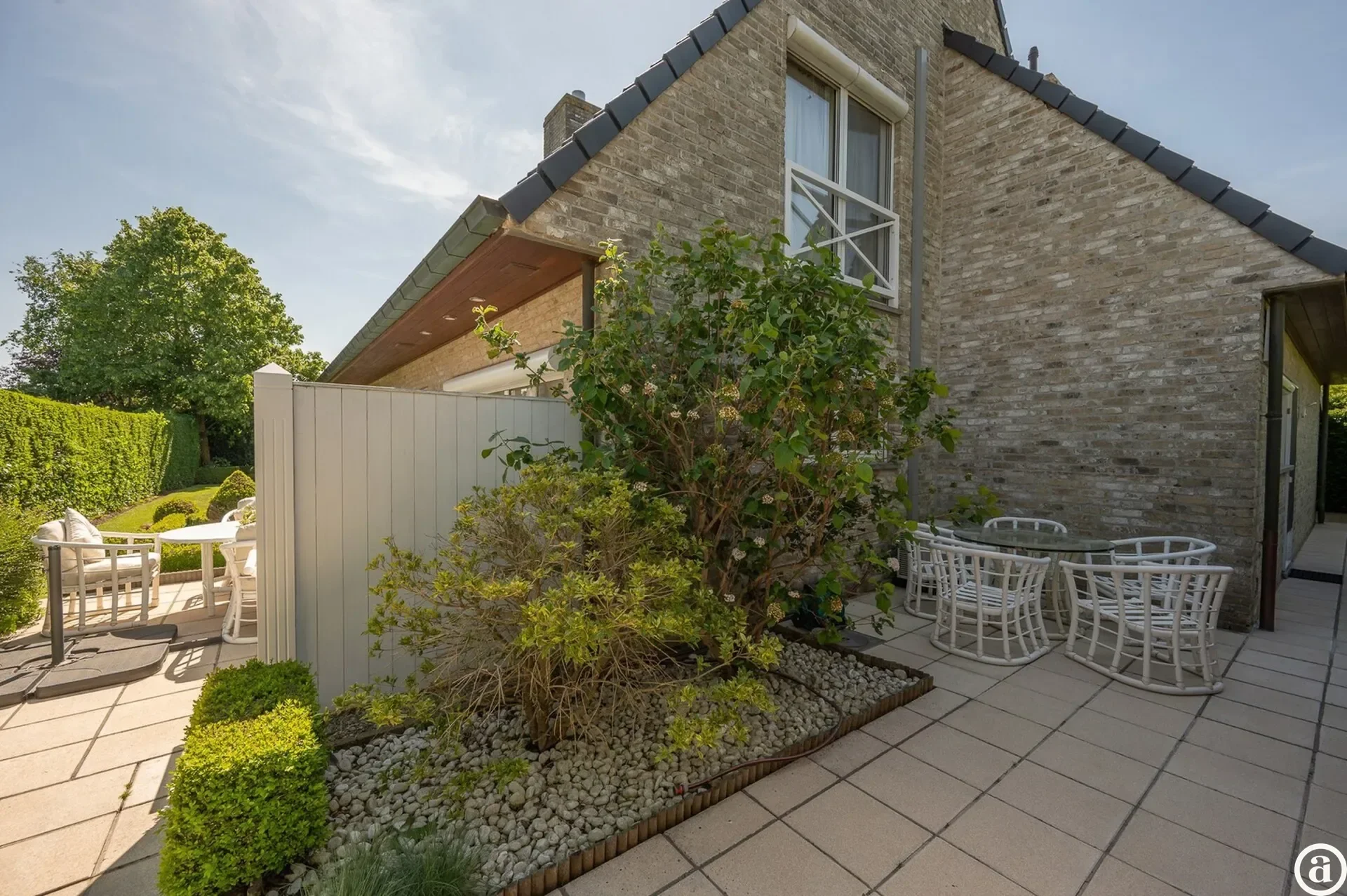Charmante alleenstaande villa in een rustige residentiële omgeving aan de rand van Knokke.