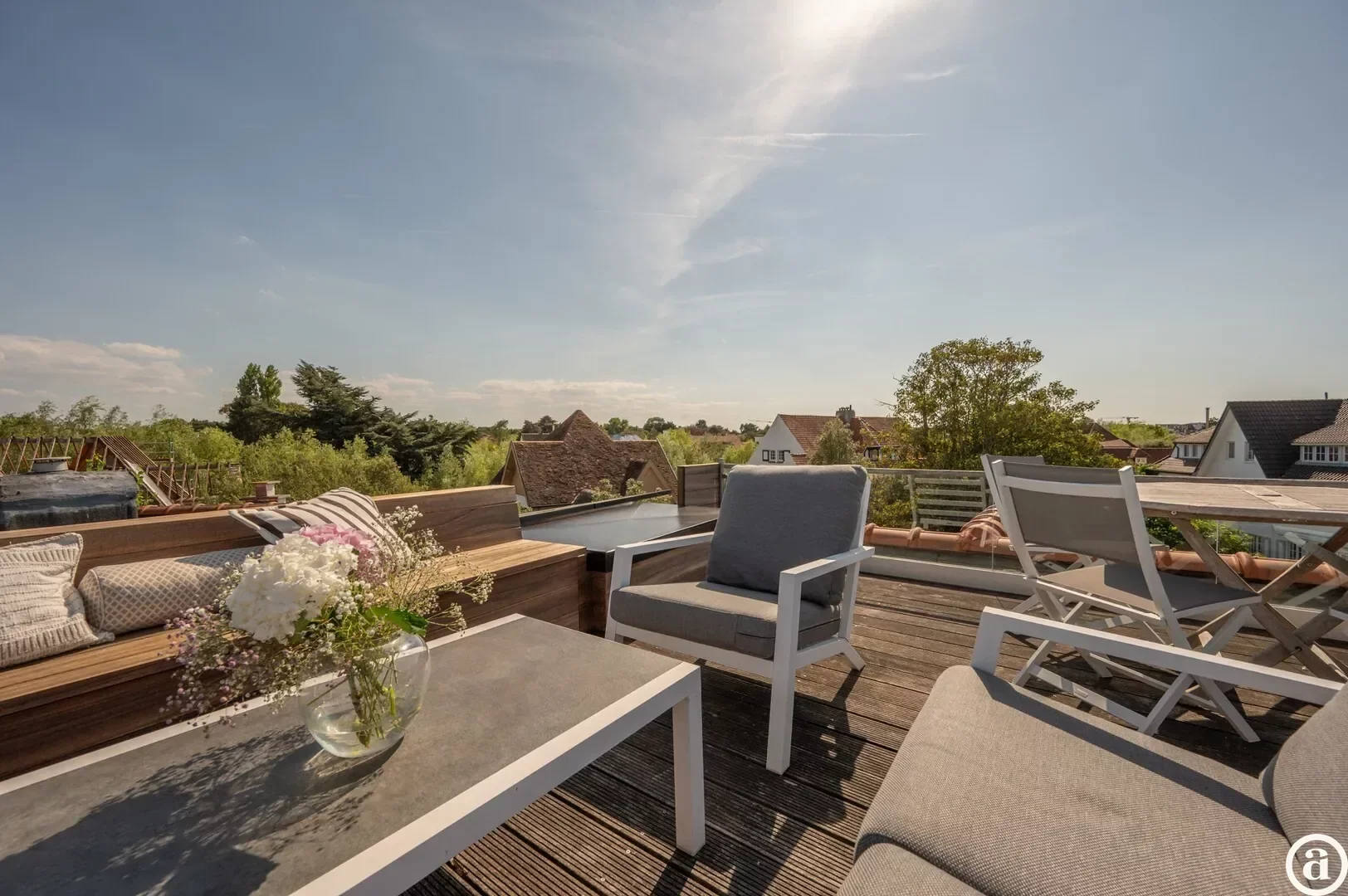 Charmante woning vlakbij Dominicanenkerkje in hartje Zoute.