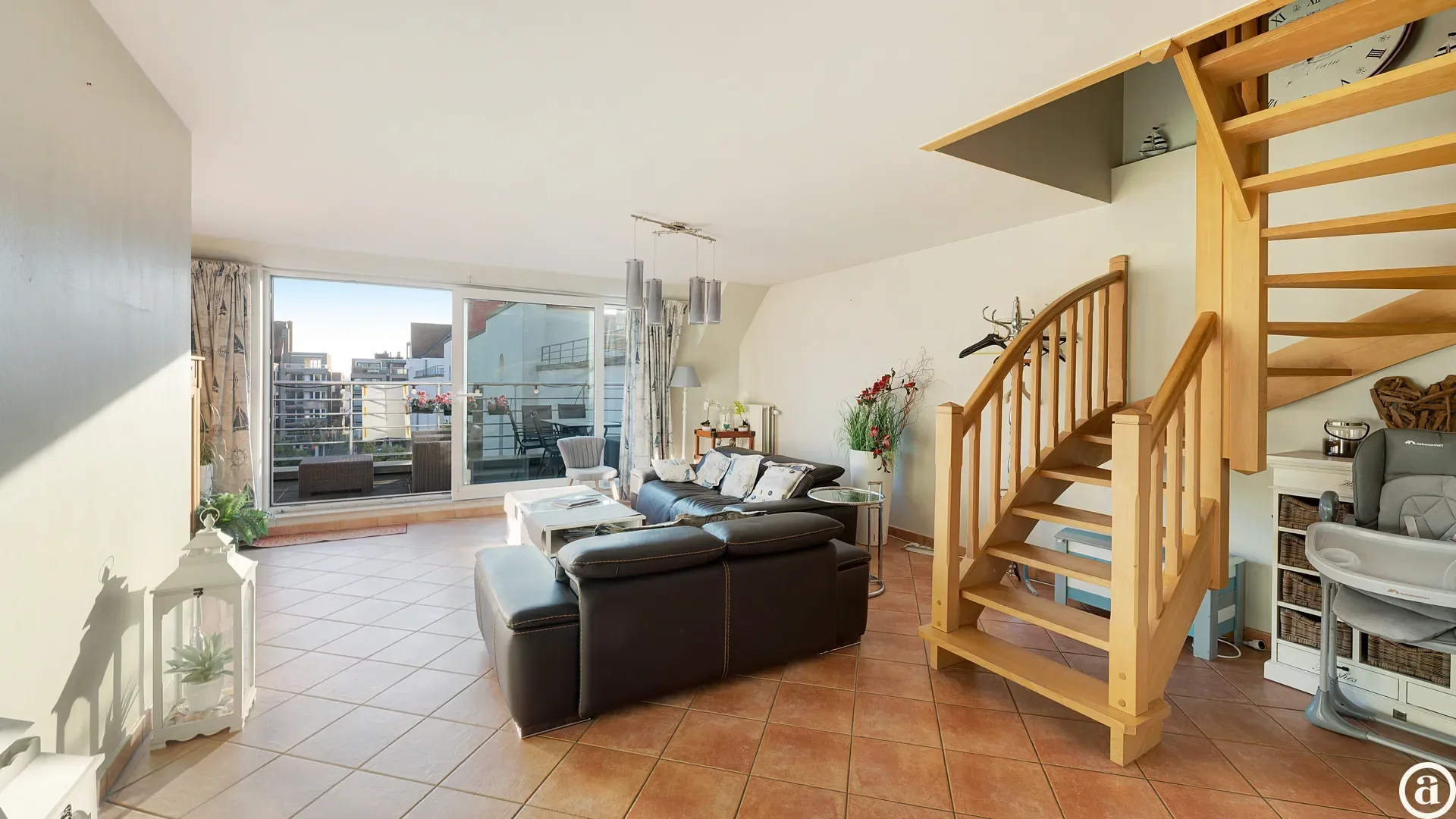 Licht duplexappartement met ruime terrassen in Knokke-Heist