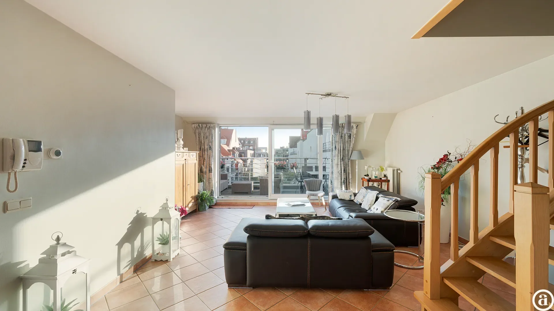 Licht duplexappartement met ruime terrassen in Knokke-Heist