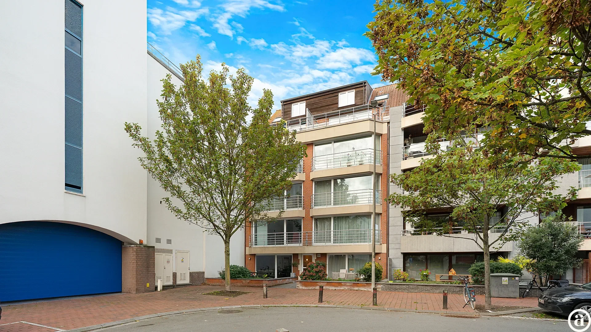 Licht duplexappartement met ruime terrassen in Knokke-Heist