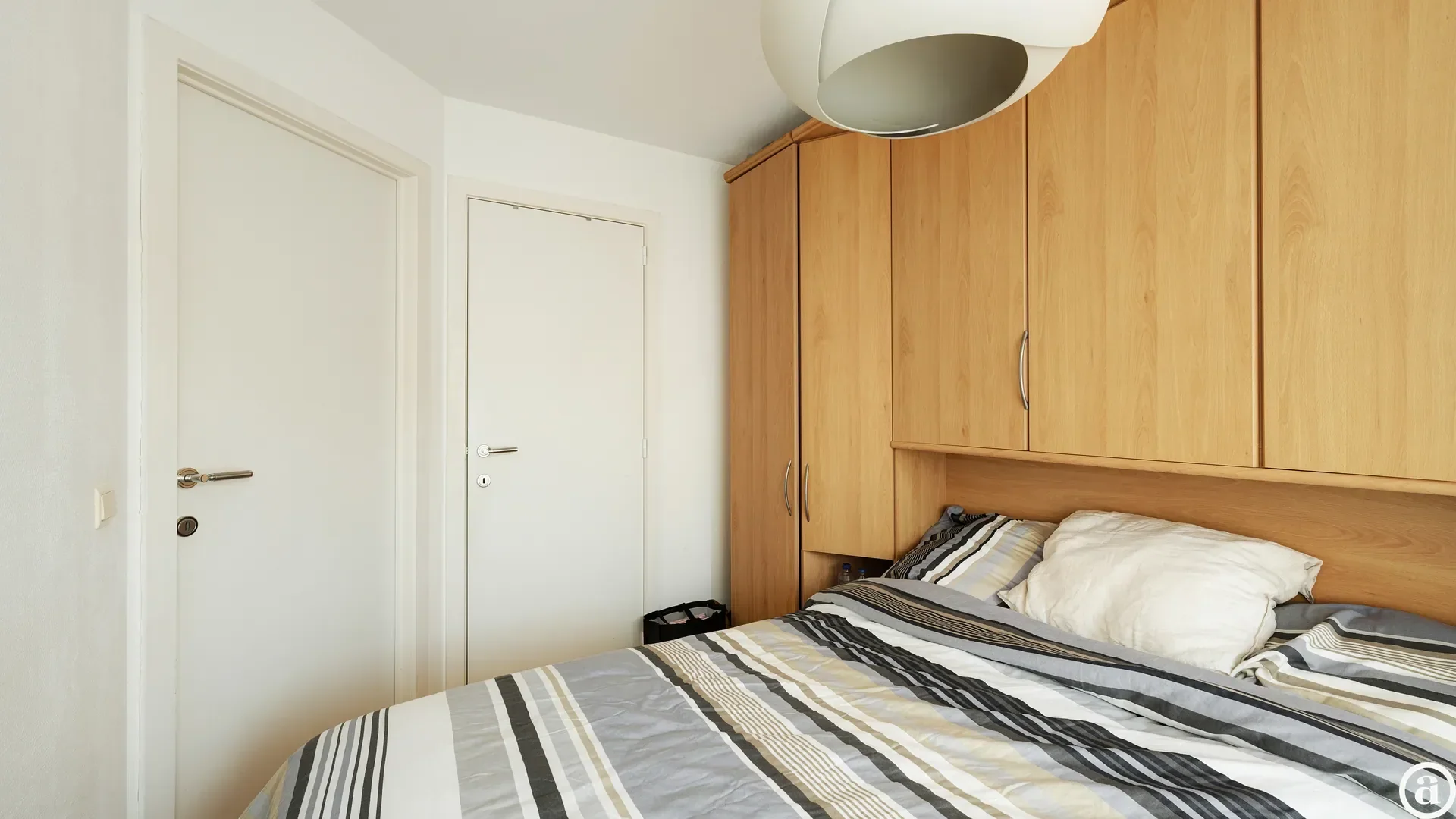 Lichtrijk appartement te Lippenslaan met ruime slaapkamers